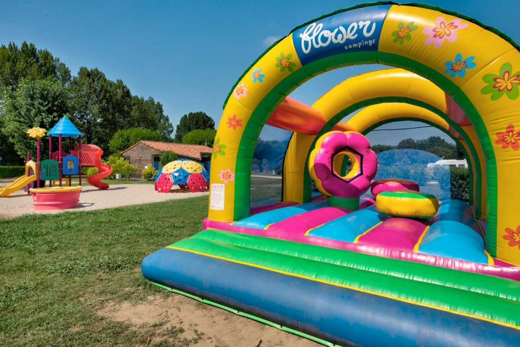 camping aire de jeux lot