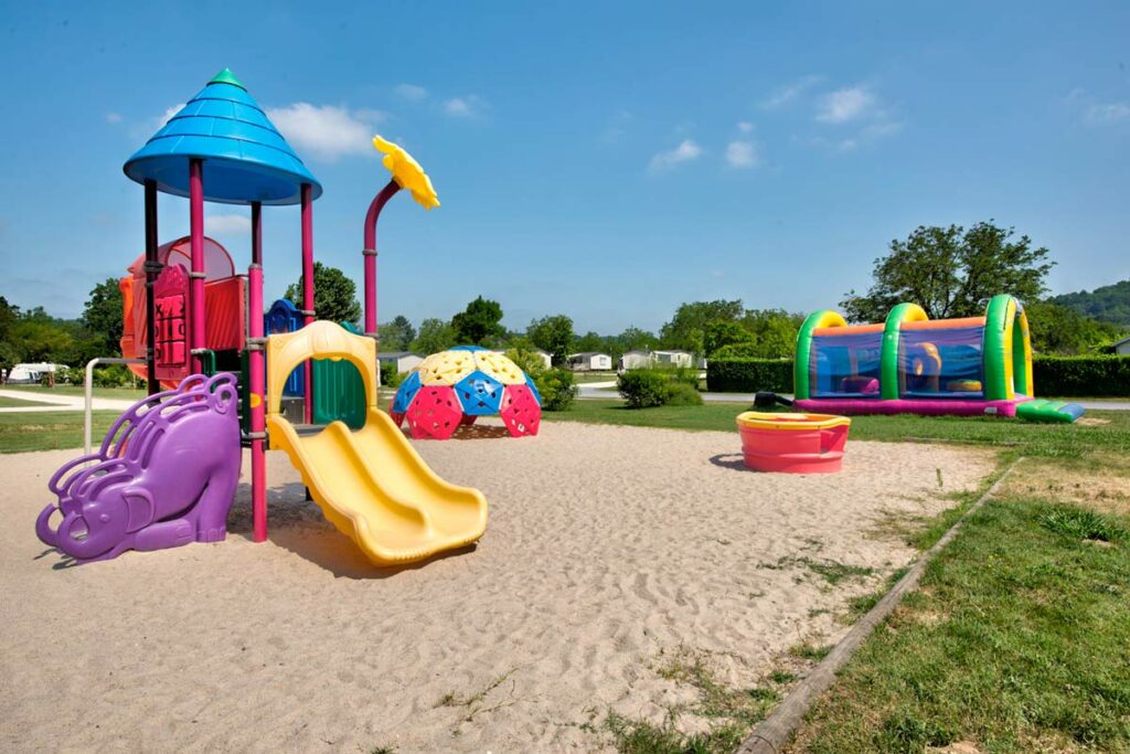 camping spielplatz souillac