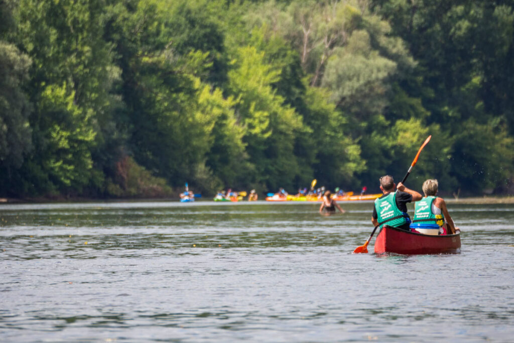 camping kayak dordogne