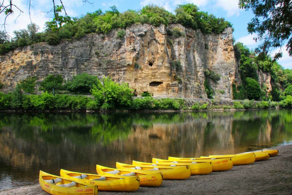 camping kayak perigord